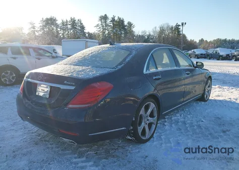 2014 Mercedes-Benz S 550 4Matic z USA, uszkodzony, nr VIN WDDUG8FB4EA060567